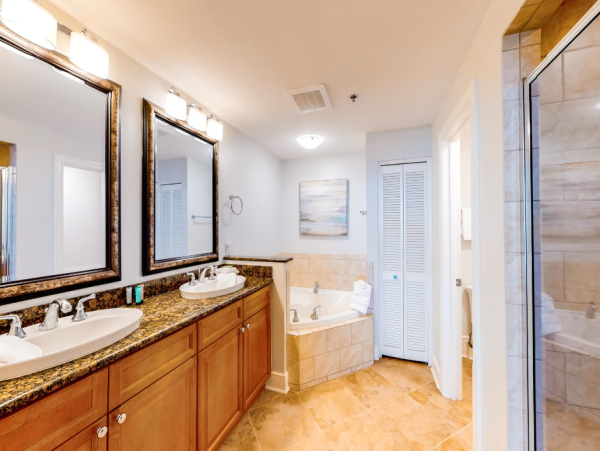 Fort Walton Beach Gulf-Front Condo With Ocean Views
